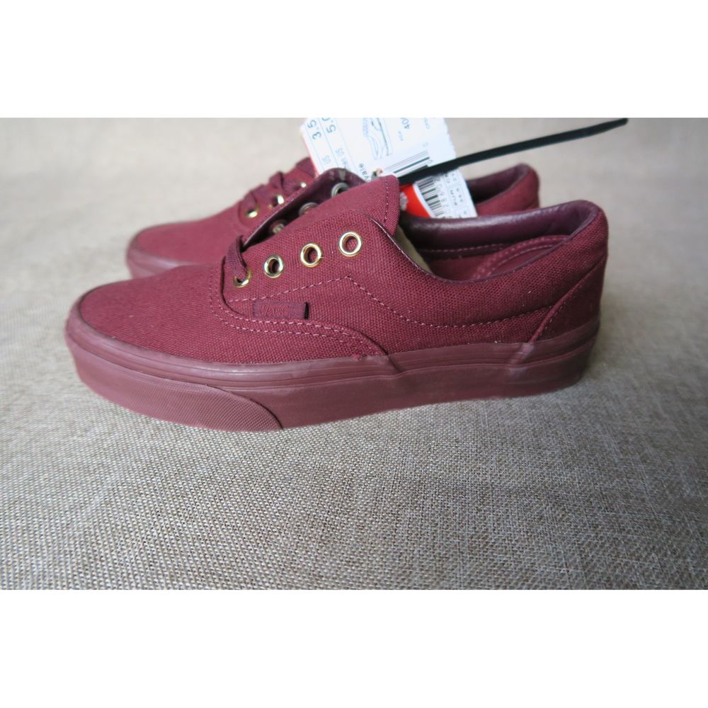 NWT Vans Unisex Era Gold Mono Womens 5